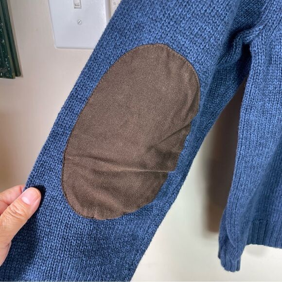 CHAPS  SWEATER - Picture 6 of 7